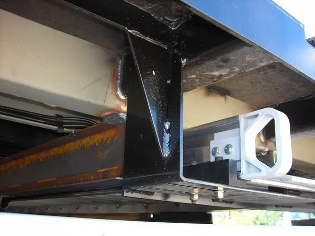 GPTWR pull out handle as seen from below